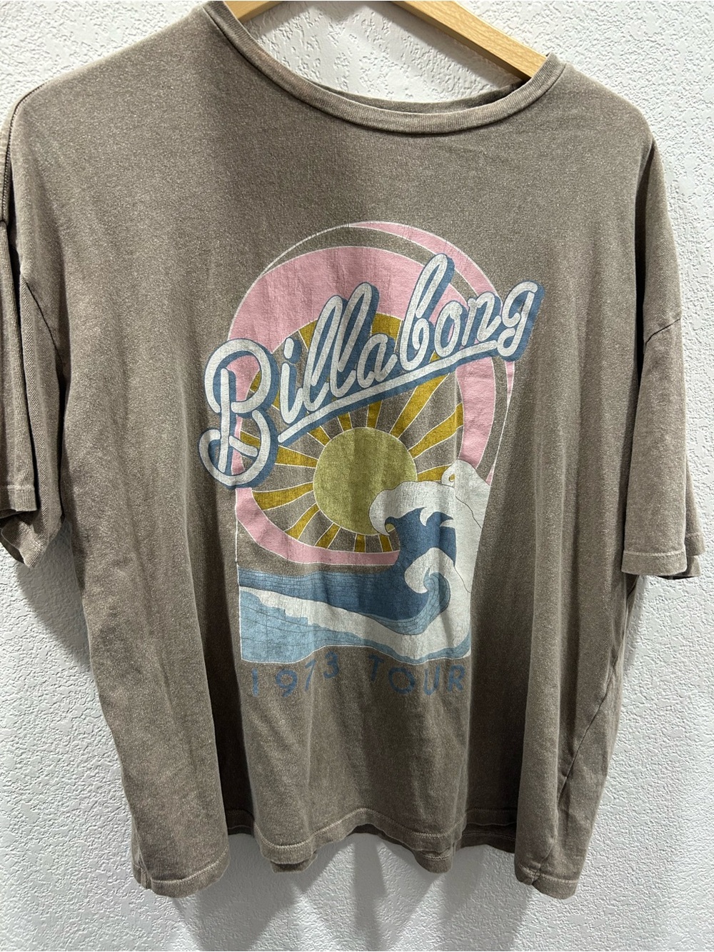 Billabong Brown Graphic Tee with Pink, Blue & Yellow Print